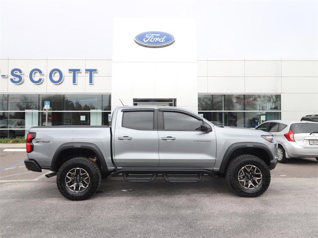 Used 2024 Chevrolet Colorado ZR2 w/ Technology Package image 6