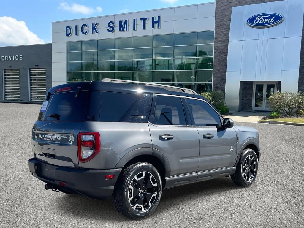 Certified 2021 Ford Bronco Sport Outer Banks w/ Outer Banks Package image 4