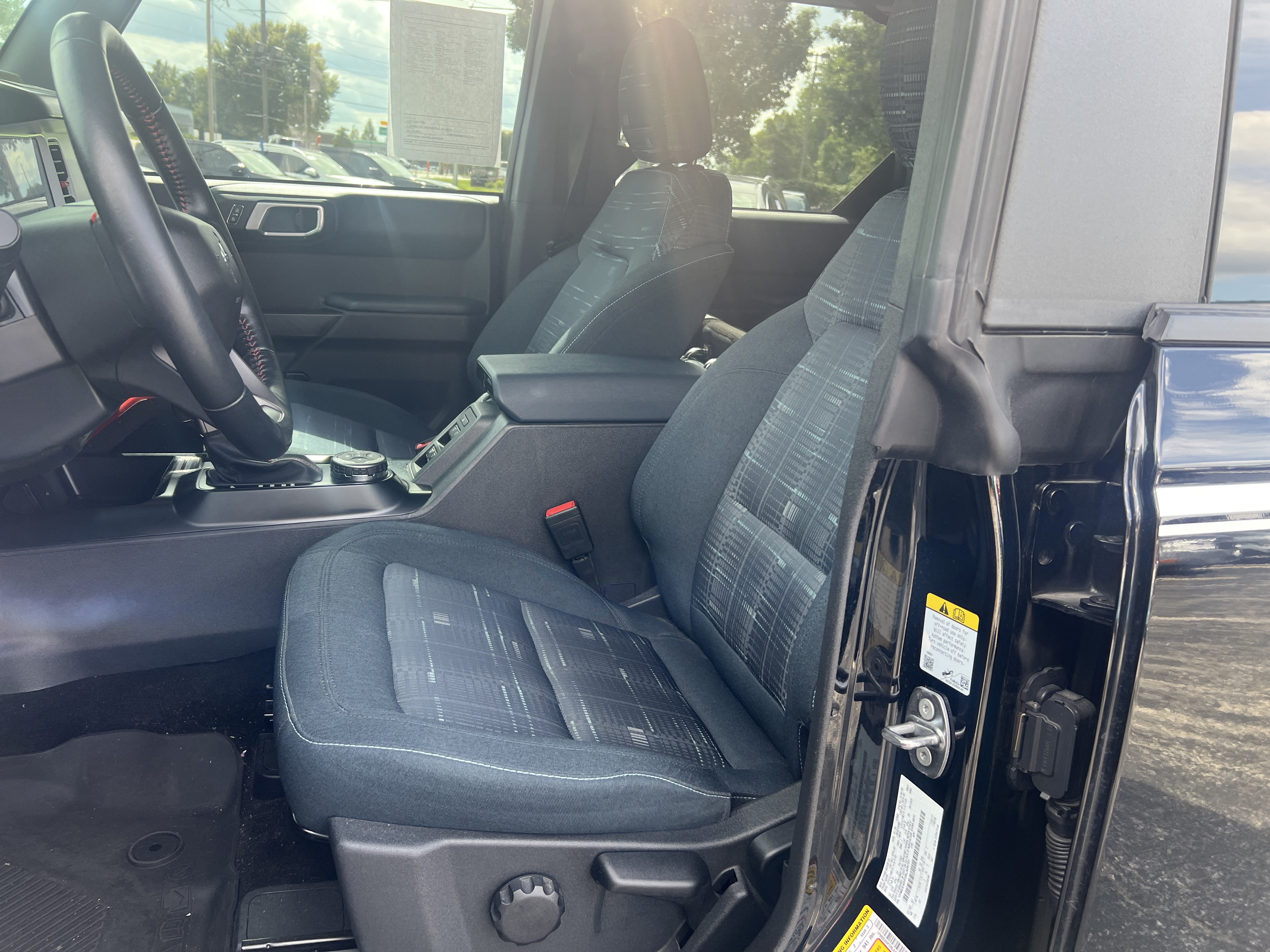 Certified 2024 Ford Bronco Heritage Edition AWD/4WD image 9