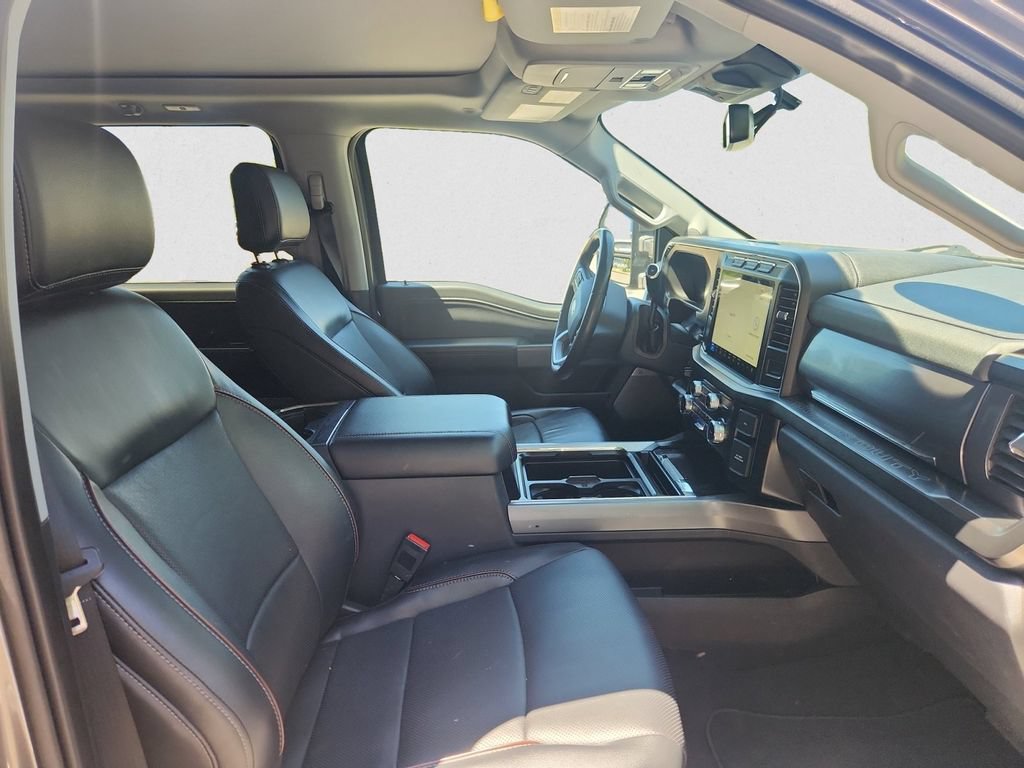 Certified 2023 Ford F450 Lariat w/ Camper Package AWD/4WD image 15