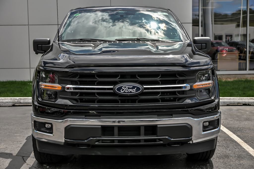 Certified 2024 Ford F150 XLT w/ Mobile Office Package AWD/4WD image 4