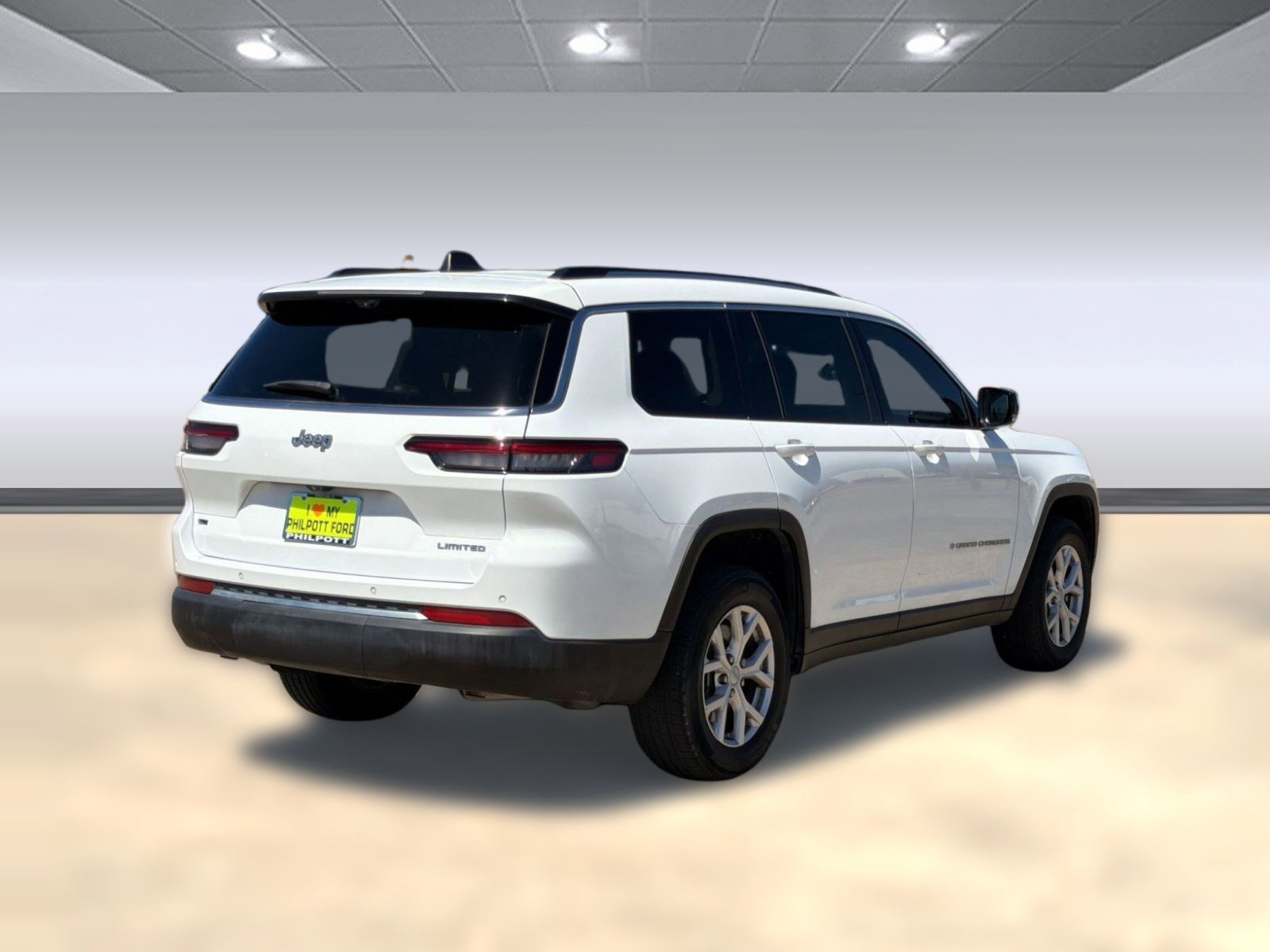 Used 2022 Jeep Grand Cherokee L Limited w/ Luxury Tech Group II RWD image 9