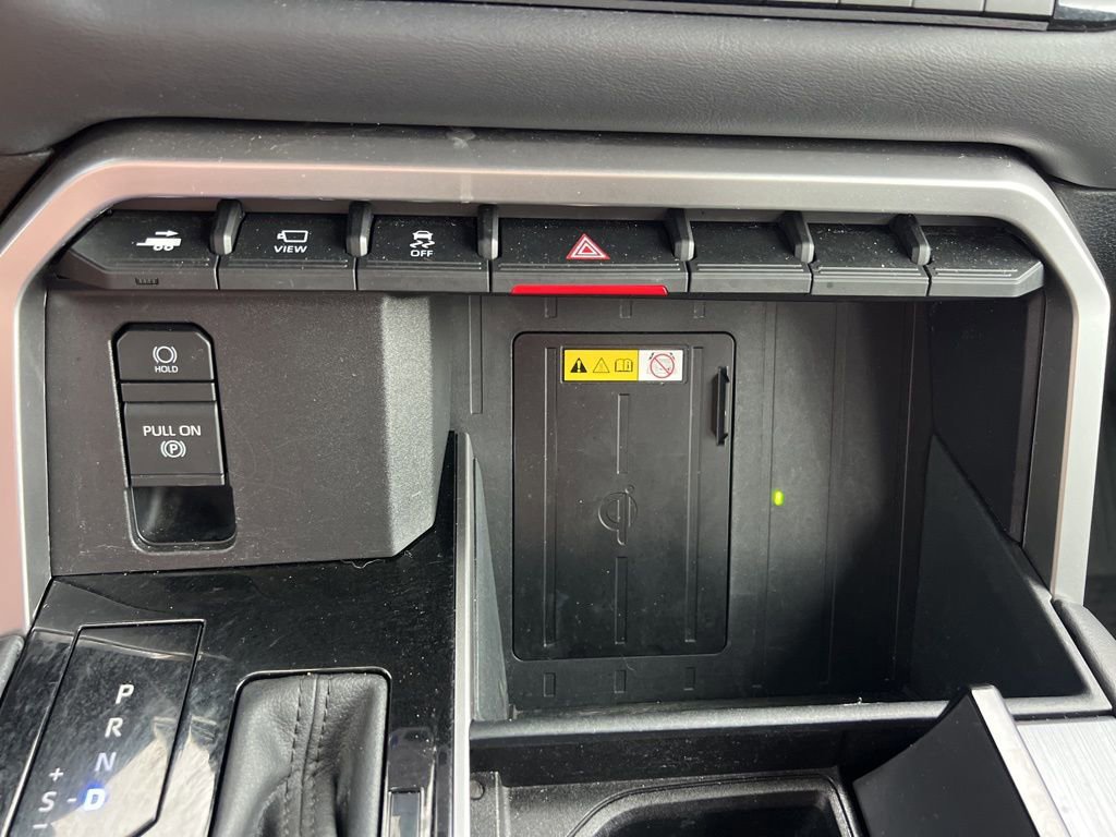 Used 2023 Toyota Sequoia Platinum AWD/4WD image 35