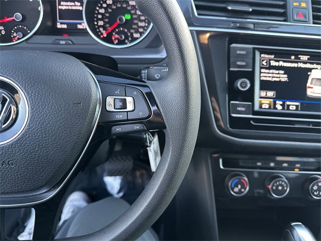 Used 2020 Volkswagen Tiguan S w/ 3rd Row Seat Package image 28