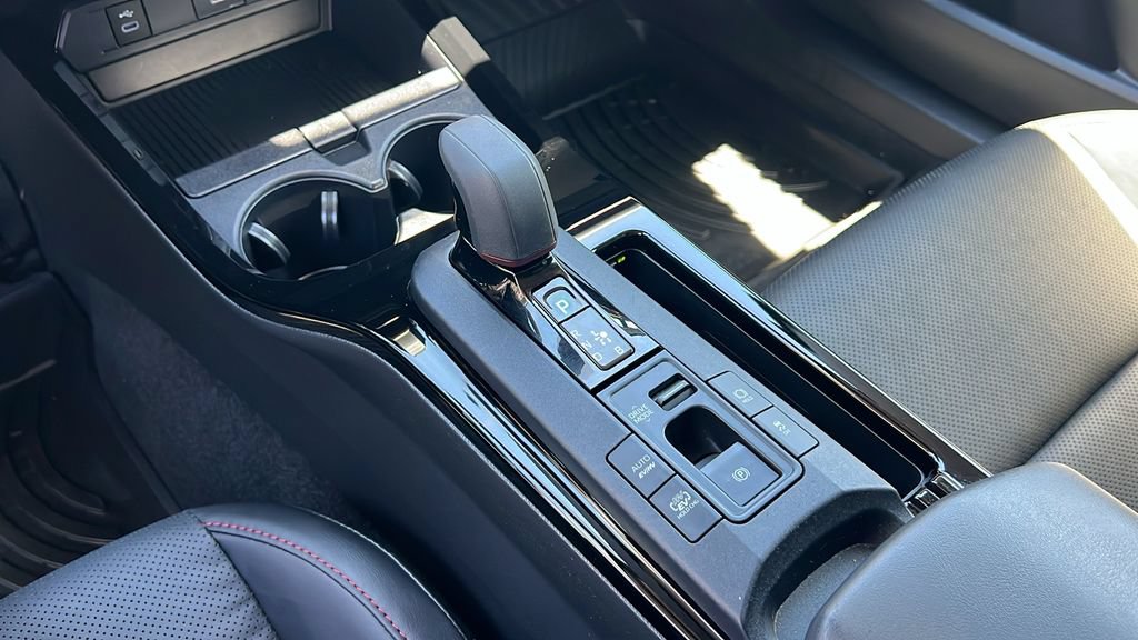 Used 2023 Toyota Prius Prime FWD image 17