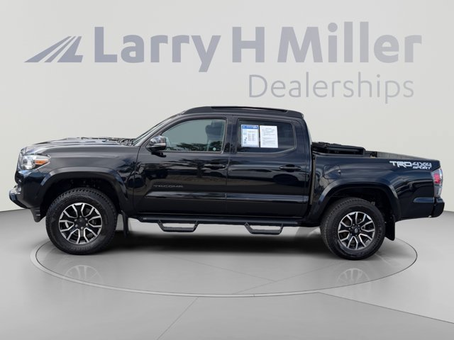 Used 2021 Toyota Tacoma TRD Sport AWD/4WD image 2