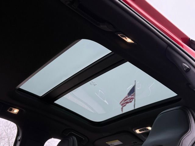 Used 2019 Volvo S60 T5 R-Design image 15