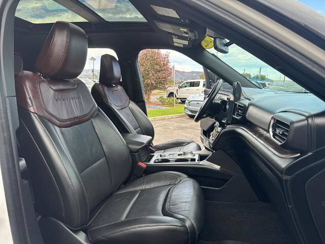 Certified 2022 Ford Explorer Platinum w/ Equipment Group 601A AWD/4WD image 27