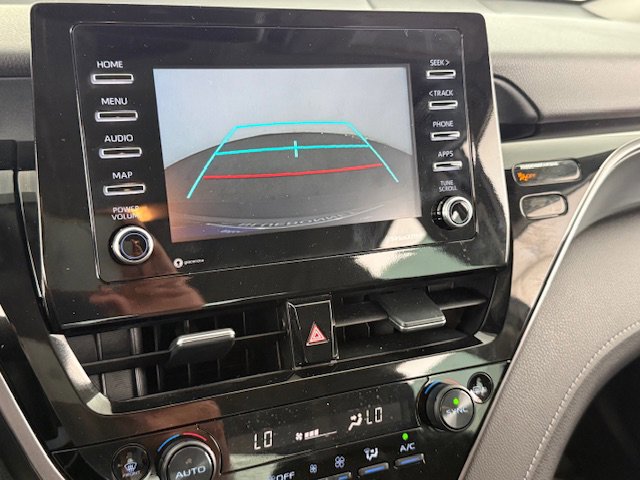 Used 2023 Toyota Camry SE image 13