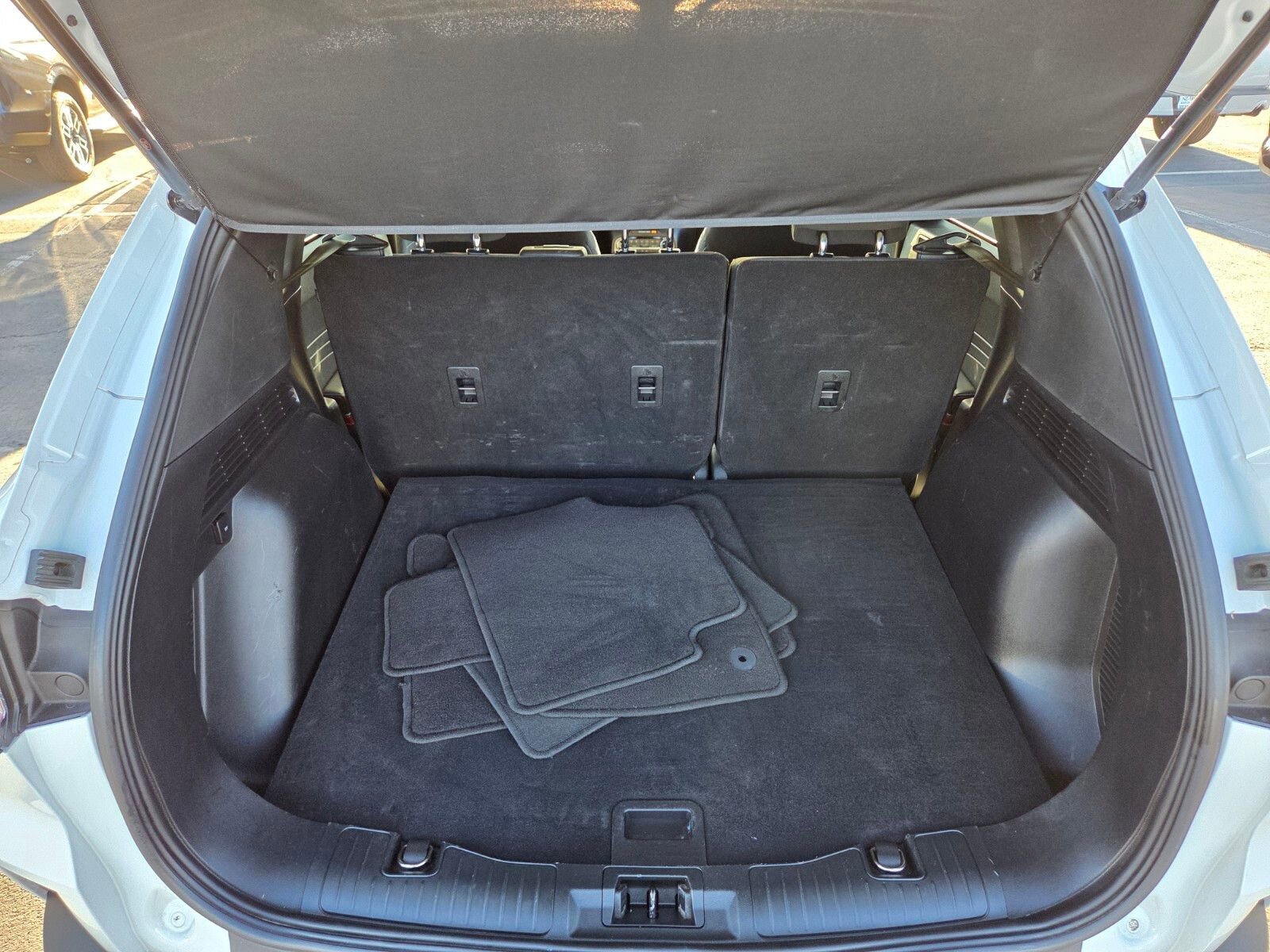 Certified 2022 Ford Escape SE image 13