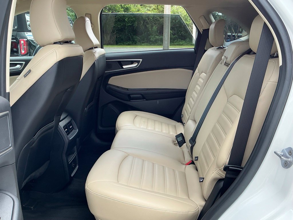 Certified 2022 Ford Edge SEL AWD/4WD image 23