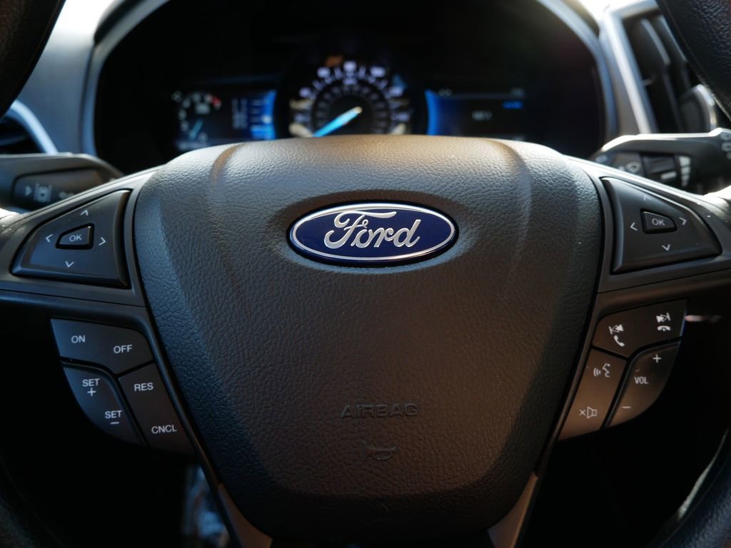 Certified 2022 Ford Edge SE w/ Black Appearance Package AWD/4WD image 24