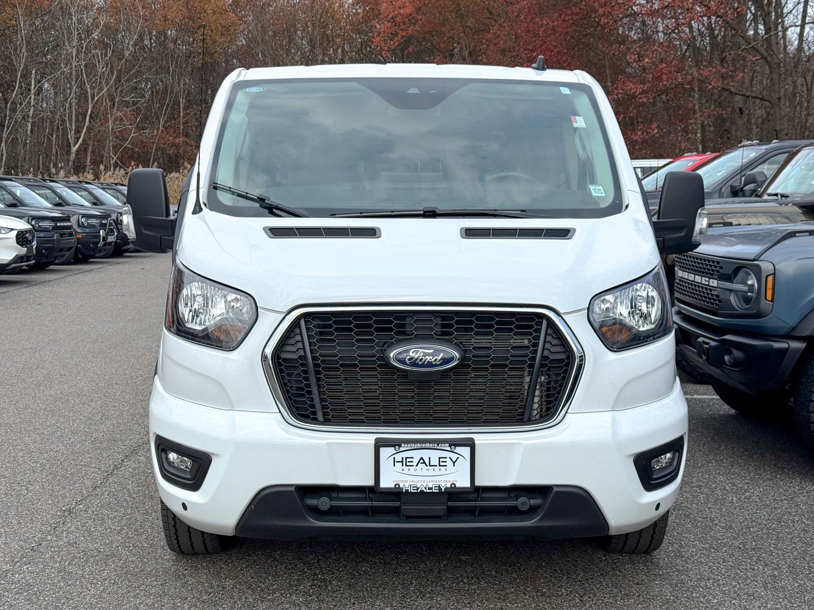 Certified 2025 Ford Transit 350 XLT image 8