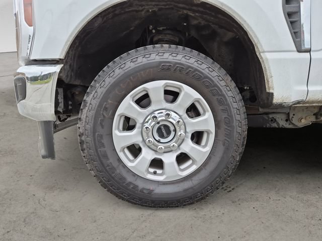 Certified 2024 Ford F350 XLT w/ FX4 Off-Road Package AWD/4WD image 9