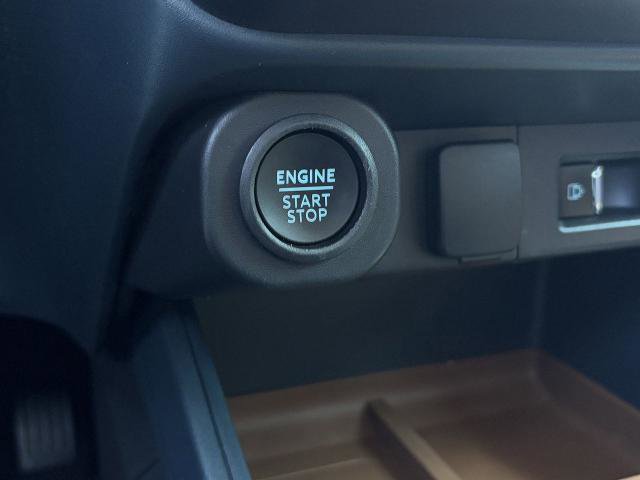 Certified 2022 Ford Maverick Lariat w/ Lariat Luxury Package image 18