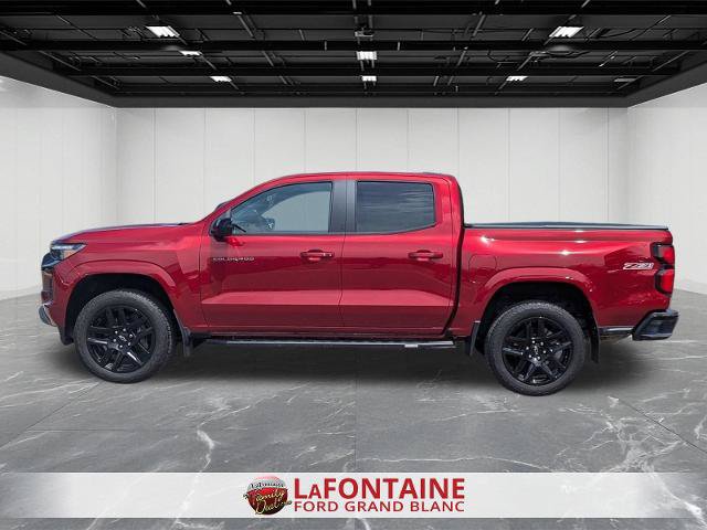 Used 2024 Chevrolet Colorado Z71 w/ Z71 Convenience Package 2 AWD/4WD image 2