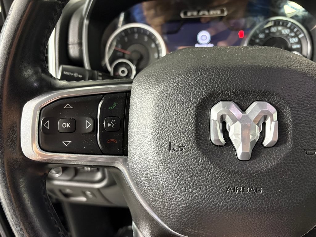 Used 2022 RAM 1500 Laramie AWD/4WD image 23