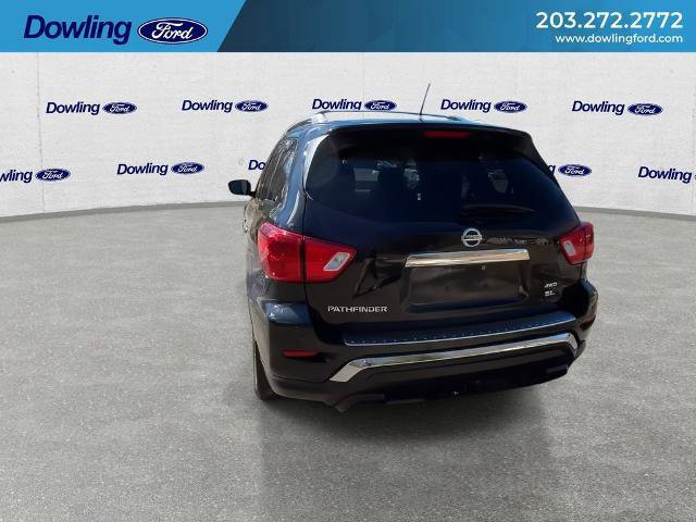 Used 2017 Nissan Pathfinder SL w/ SL Tech Package image 4