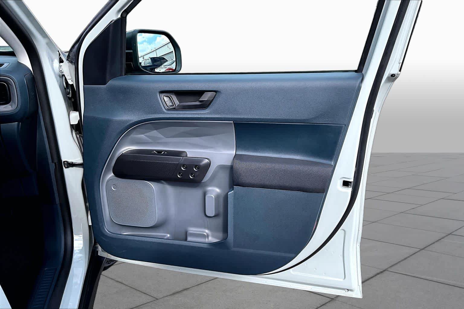 Certified 2024 Ford Maverick XL FWD image 23