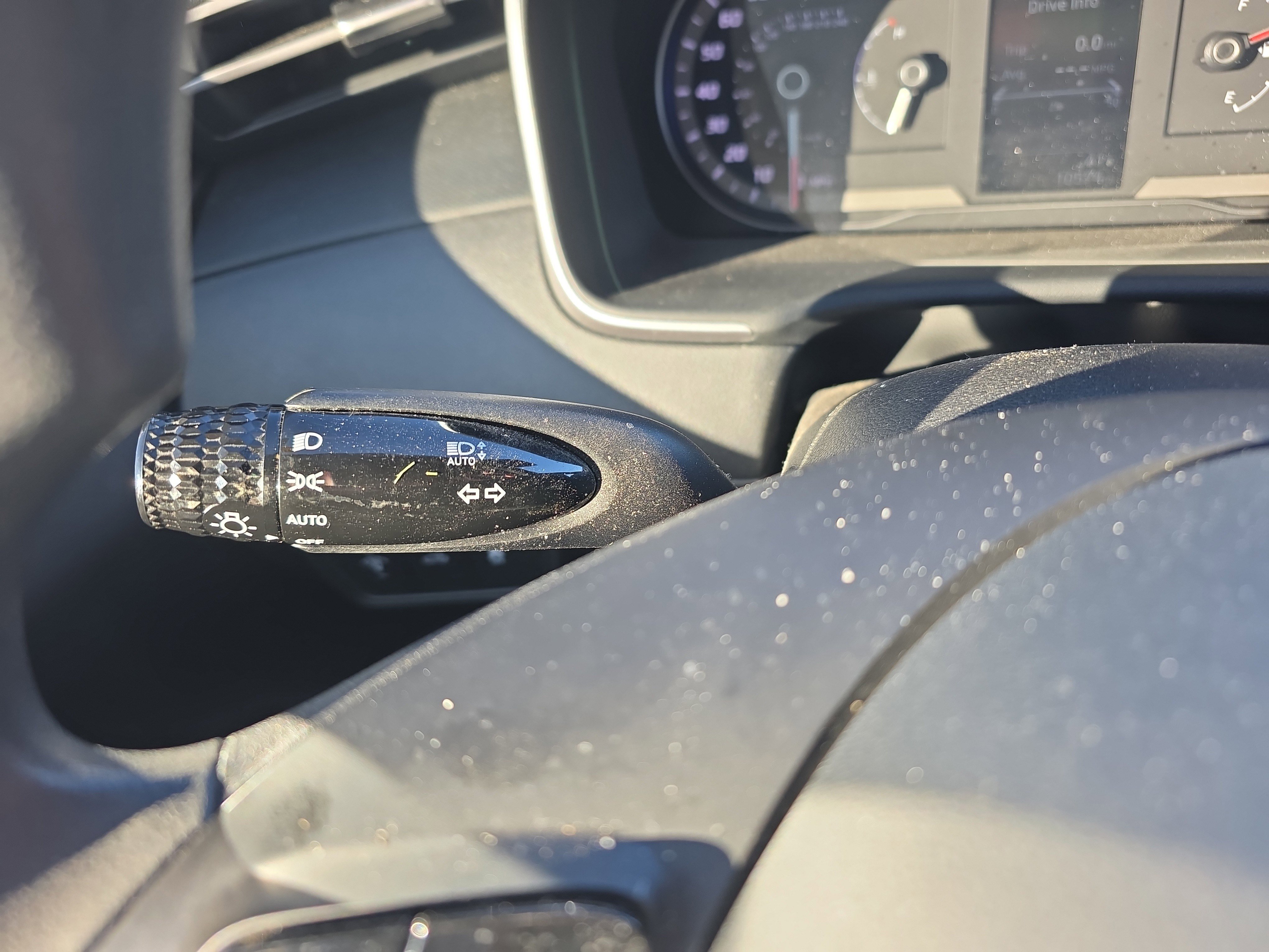 Used 2023 Hyundai Santa Cruz SEL image 28