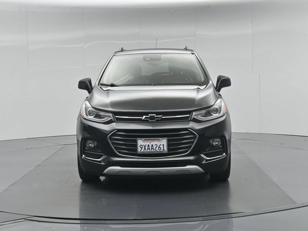 Used 2018 Chevrolet Trax Premier w/ Midnight Edition FWD image 27