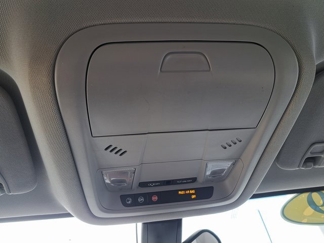 Used 2019 GMC Acadia SLE w/ LPO, Black Accent Package image 15