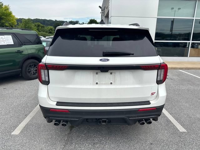 Certified 2025 Ford Explorer ST w/ Sun And Sound Package AWD/4WD image 6