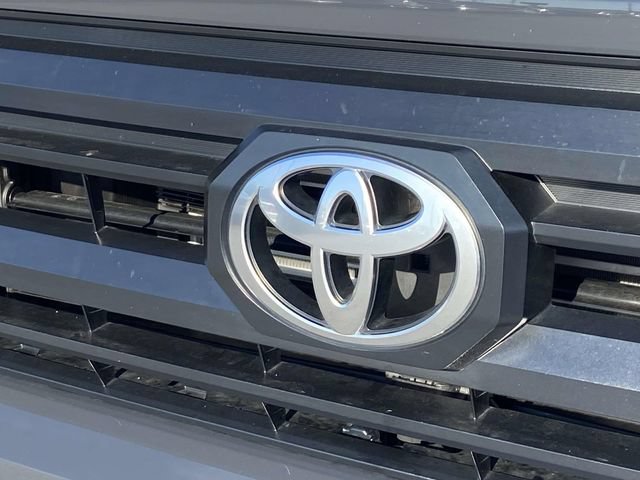 Used 2024 Toyota Tacoma SR5 AWD/4WD image 12