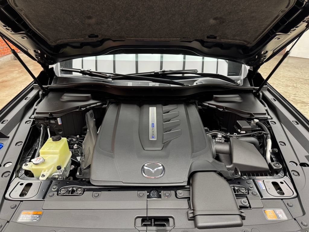 Used 2024 MAZDA CX-90 Plug-In Hybrid w/ Premium Plus AWD/4WD image 32