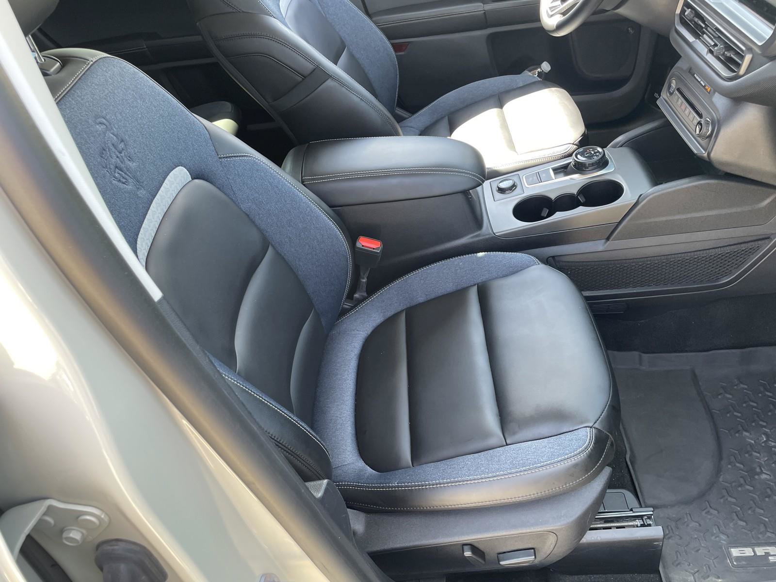 Certified 2025 Ford Bronco Sport Outer Banks w/ Outer Banks Tech Package+ AWD/4WD image 28