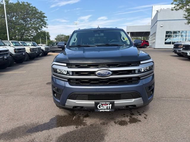 Certified 2022 Ford Expedition XLT AWD/4WD image 3