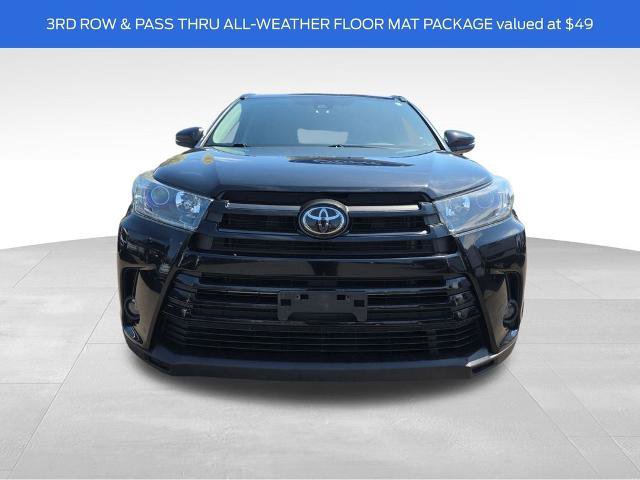 Used 2019 Toyota Highlander SE AWD/4WD image 8
