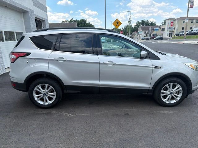 Certified 2017 Ford Escape SE w/ SE Leather Comfort Package AWD/4WD image 7
