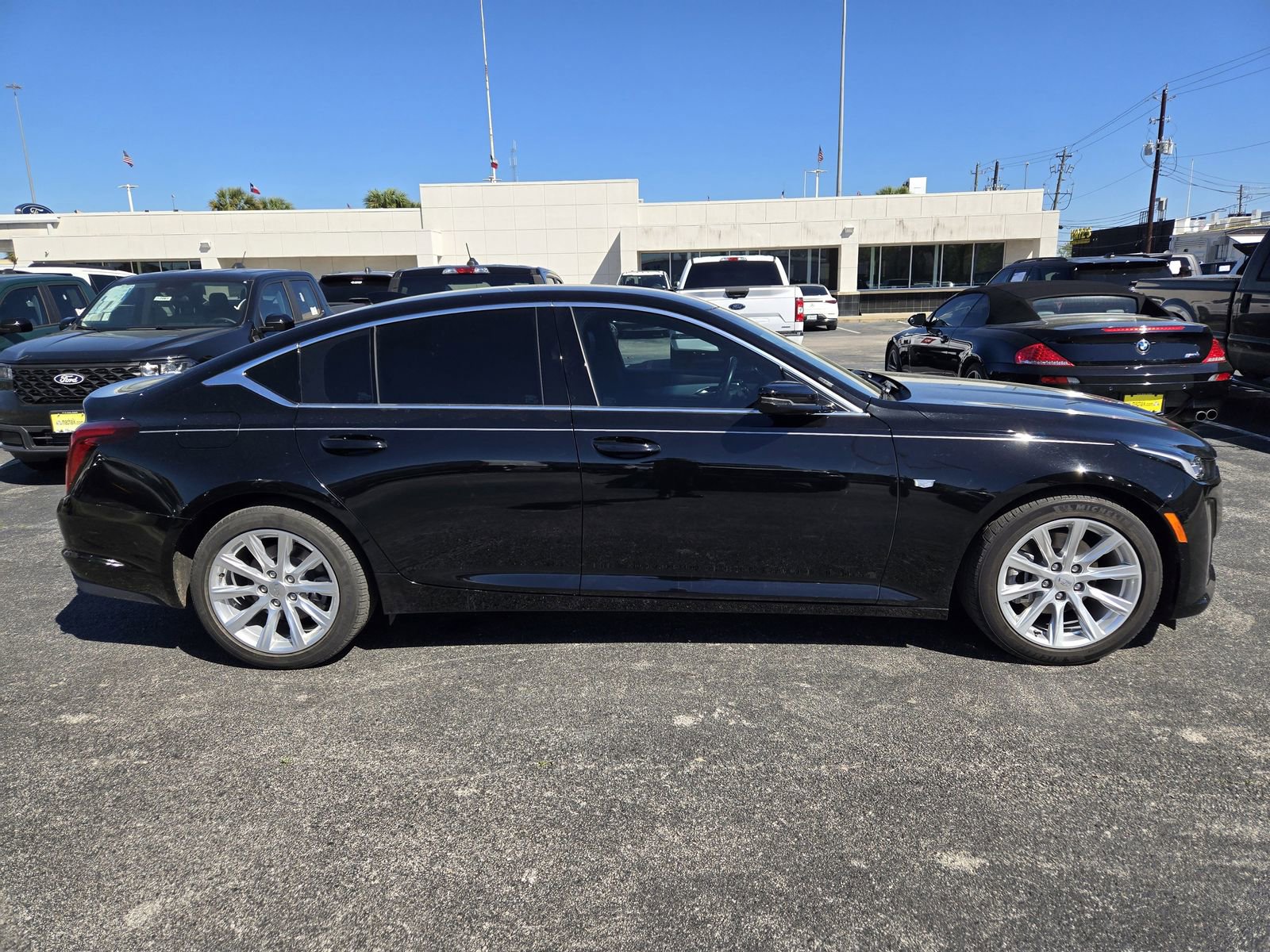 Used 2023 Cadillac CT5 Luxury image 4