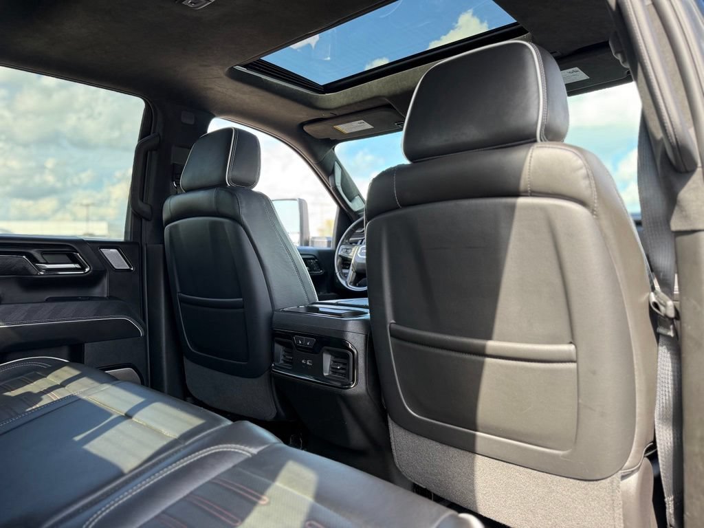 Used 2024 GMC Sierra 2500 AT4X AWD/4WD image 19