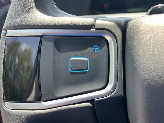Certified 2025 Ford Expedition Active AWD/4WD image 38