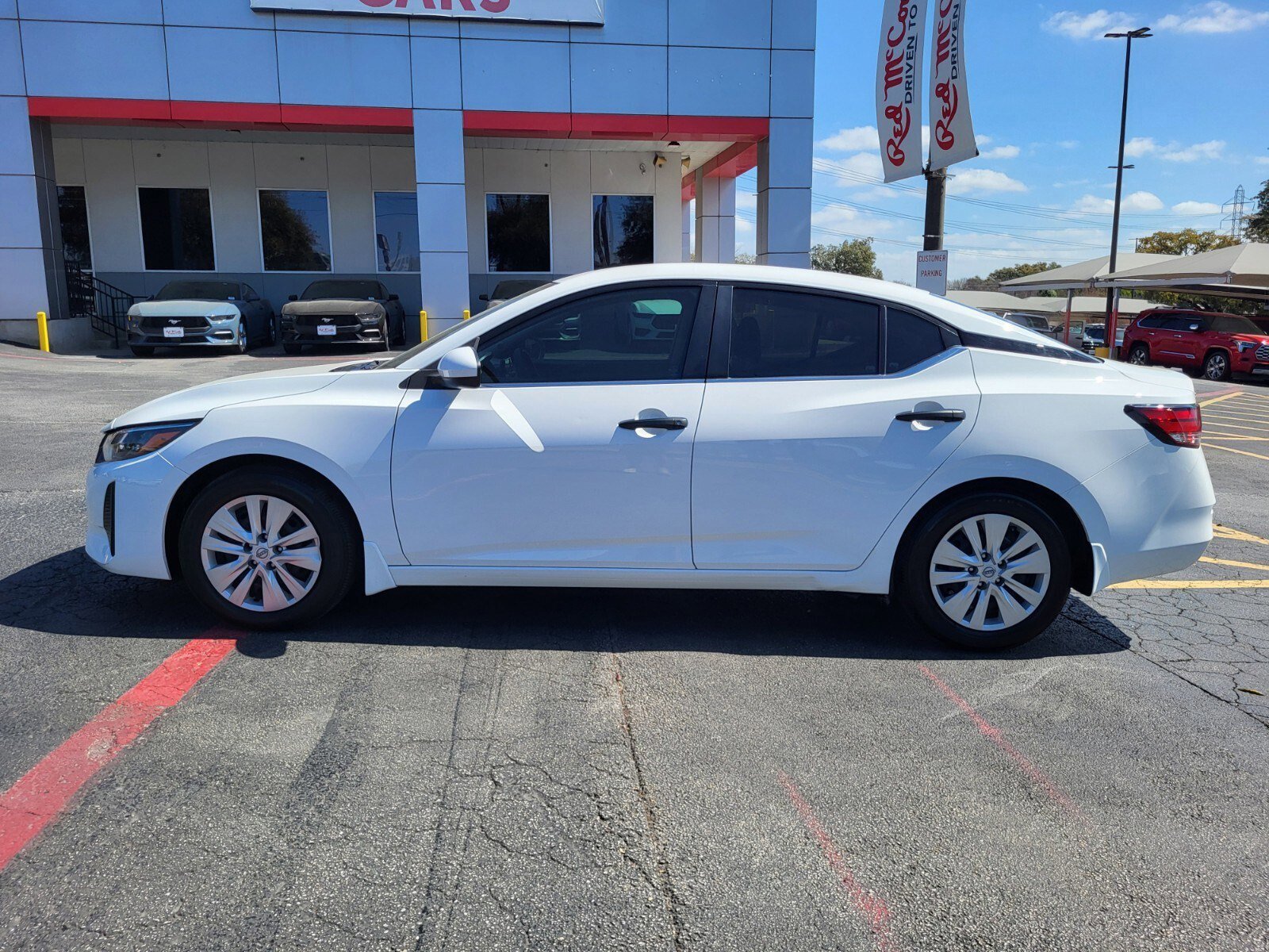 Used 2025 Nissan Sentra S image 6