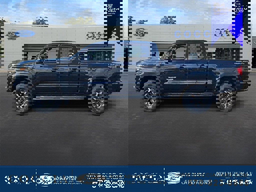 Used 2019 Toyota Tacoma SR5 image 2