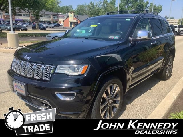 Used 2018 Jeep Grand Cherokee Overland AWD/4WD image 8