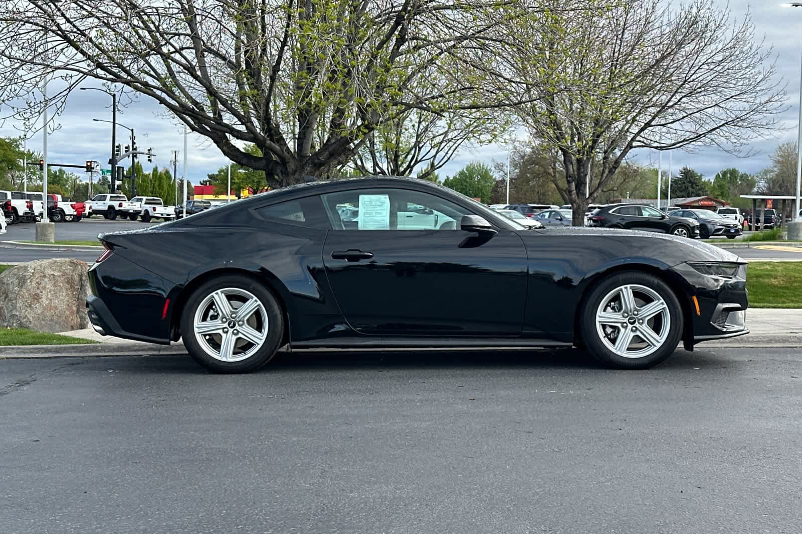 Certified 2026 Ford Mustang Coupe RWD image 6