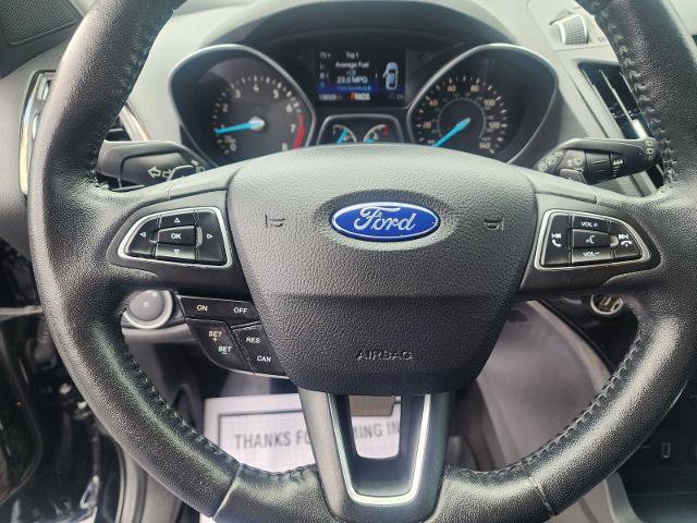 Certified 2017 Ford Escape Titanium AWD/4WD image 19