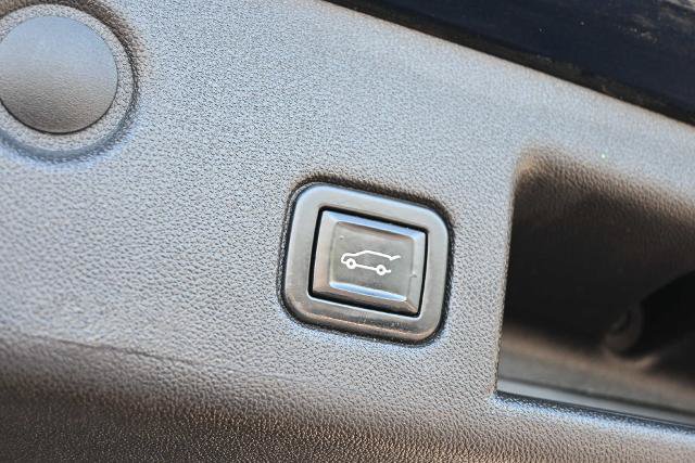 Used 2020 Chevrolet Equinox Premier FWD image 13