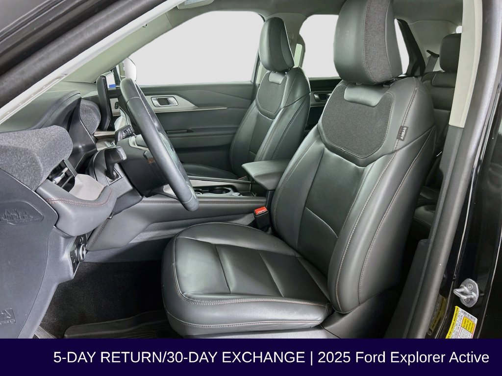 Certified 2025 Ford Explorer Active w/ Active Comfort Package AWD/4WD image 13