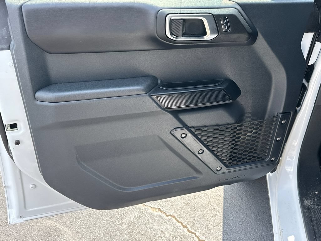 Certified 2025 Ford Bronco Badlands AWD/4WD image 10