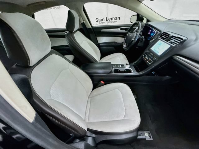 Certified 2020 Ford Fusion SE w/ Equipment Group 151A FWD image 28