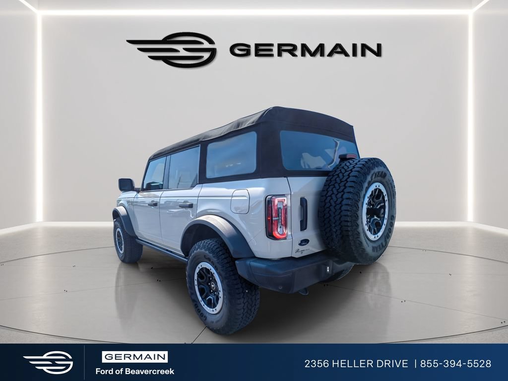 Certified 2025 Ford Bronco Badlands w/ Sasquatch Package AWD/4WD image 4