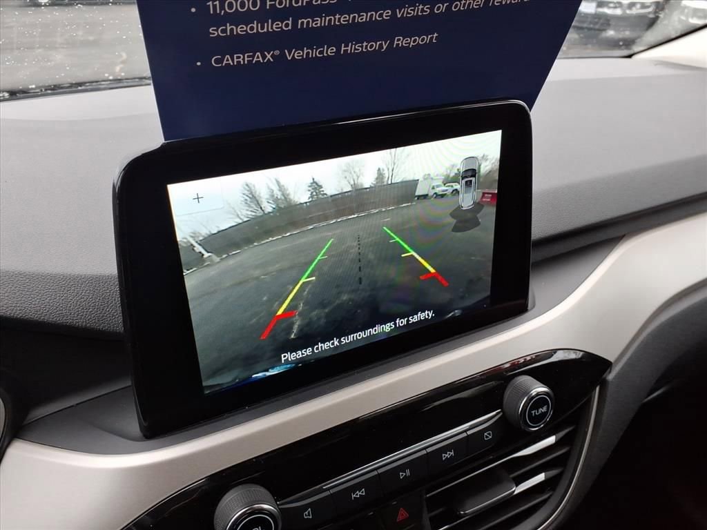 Certified 2022 Ford Escape SEL image 10