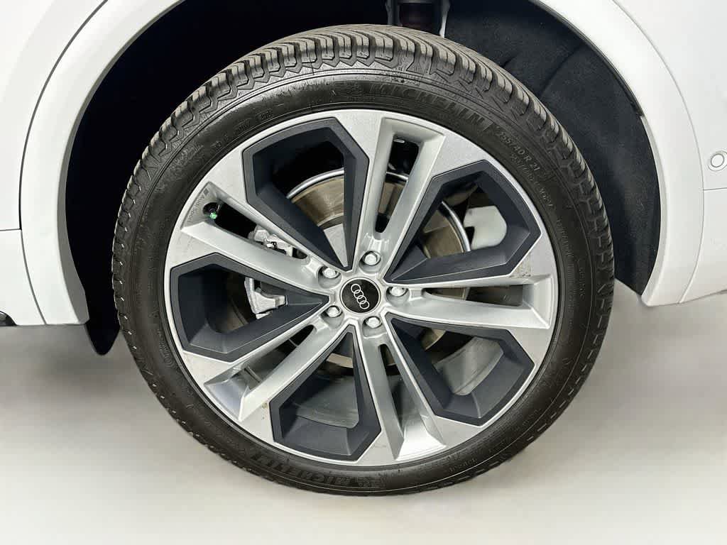 Used 2023 Audi Q5 2.0T Prestige AWD/4WD image 8