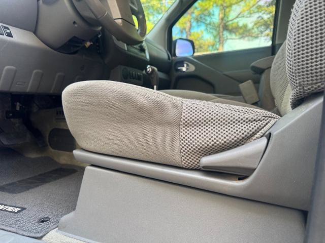 Used 2018 Nissan Frontier SV w/ Value Truck Package RWD image 20