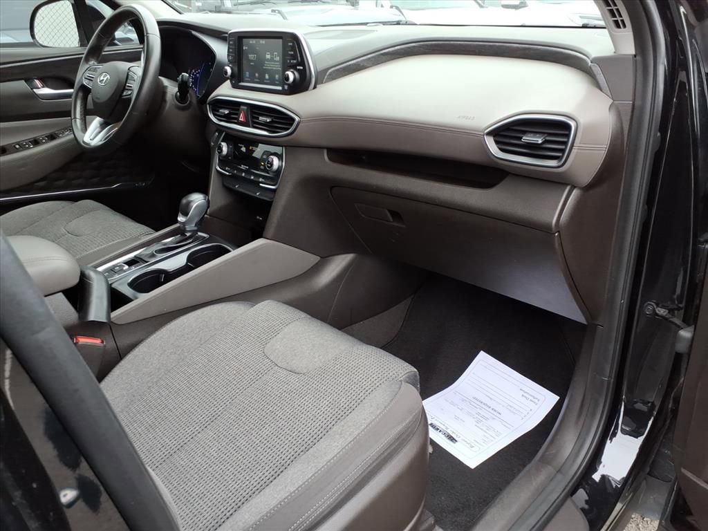 Used 2019 Hyundai Santa Fe SEL image 9